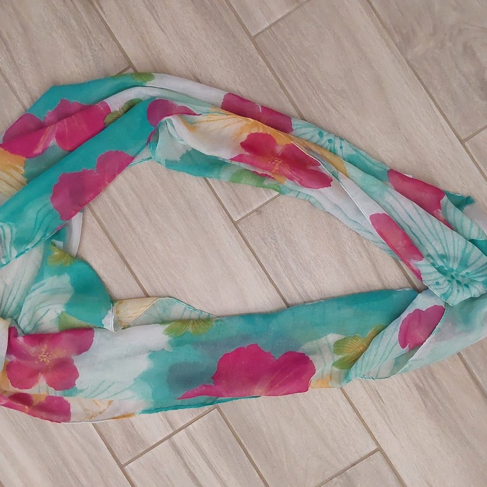 Ethel & Myrtle Turquoise Multi-color Floral Sheer Infinity Scarf   Size 68x18. 5